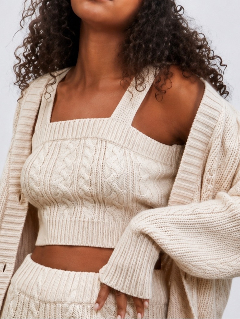 Forever 21 x Pantone Cable Knit Sweater Crop Tank Top Size Medium Cream Color